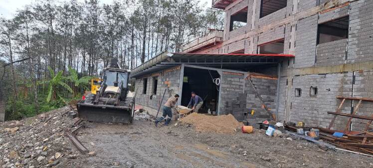 عملیات عمرانی ساختمان باشگاه بدنسازی واحد آتش نشانی شهرداری