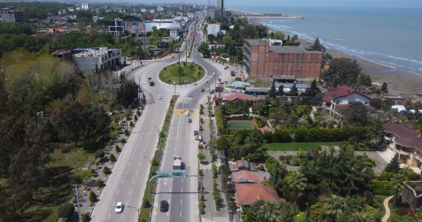 میدان اصلی شهر